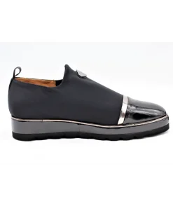 Adige Whitney