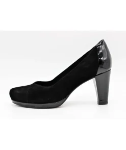 Clarks Chorus Carol
