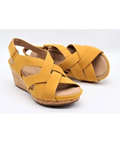 Clarks Un Capri Step
