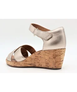 Clarks Un Plaza Cross