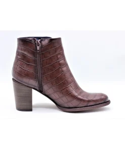 Dorking 8372 Alexa