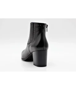 Dorking 7702 Lesly