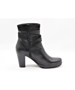 Dorking 7962 Reina
