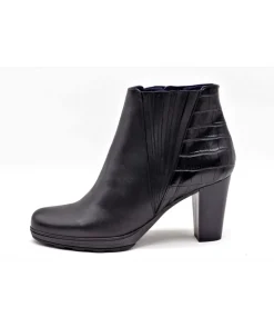 Dorking 8305 Reina