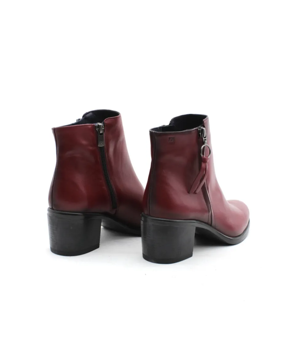 Dorking D8606 Lexi