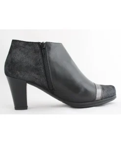 Karston Lolita