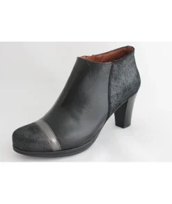 Karston Lolita