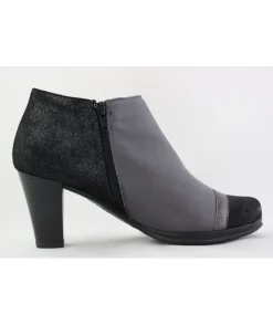 Karston Lolita