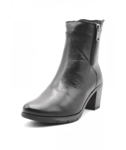 Paula Urban 14-1129