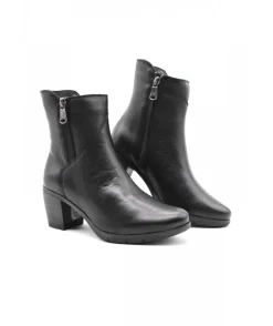 Paula Urban 14-1129