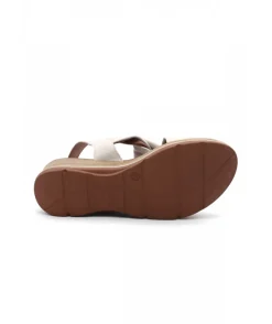 Paula Urban 2-335