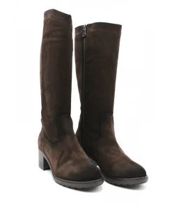 Paula Urban 8-1170