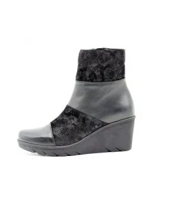 Paula Urban 17538