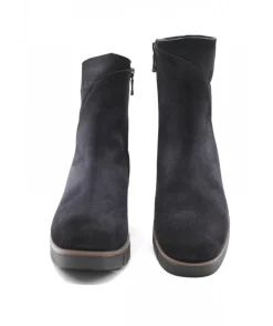 Paula Urban 11-1140