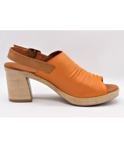 Paula Urban 17233