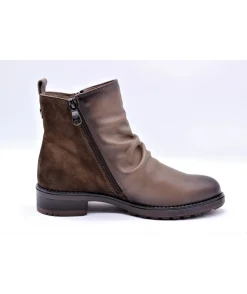 Paula Urban 9550