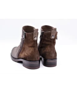 Paula Urban 9550